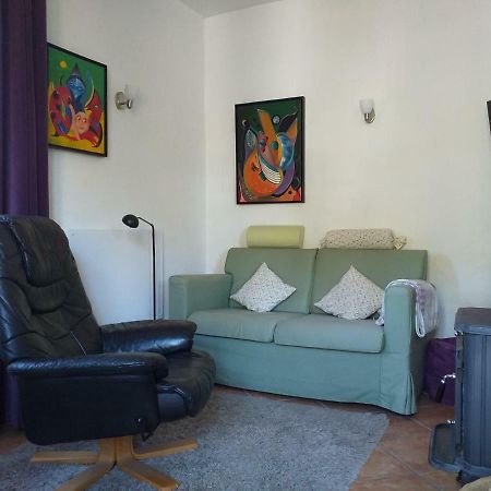 Vakantiehuis "Het Rode Huis" Treis-Karden Extérieur photo