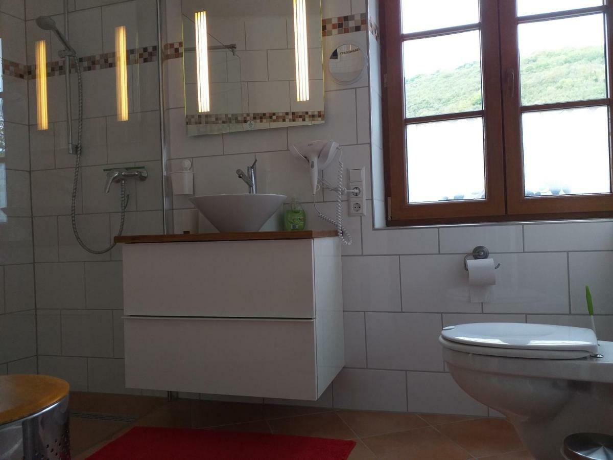Vakantiehuis "Het Rode Huis" Treis-Karden Extérieur photo
